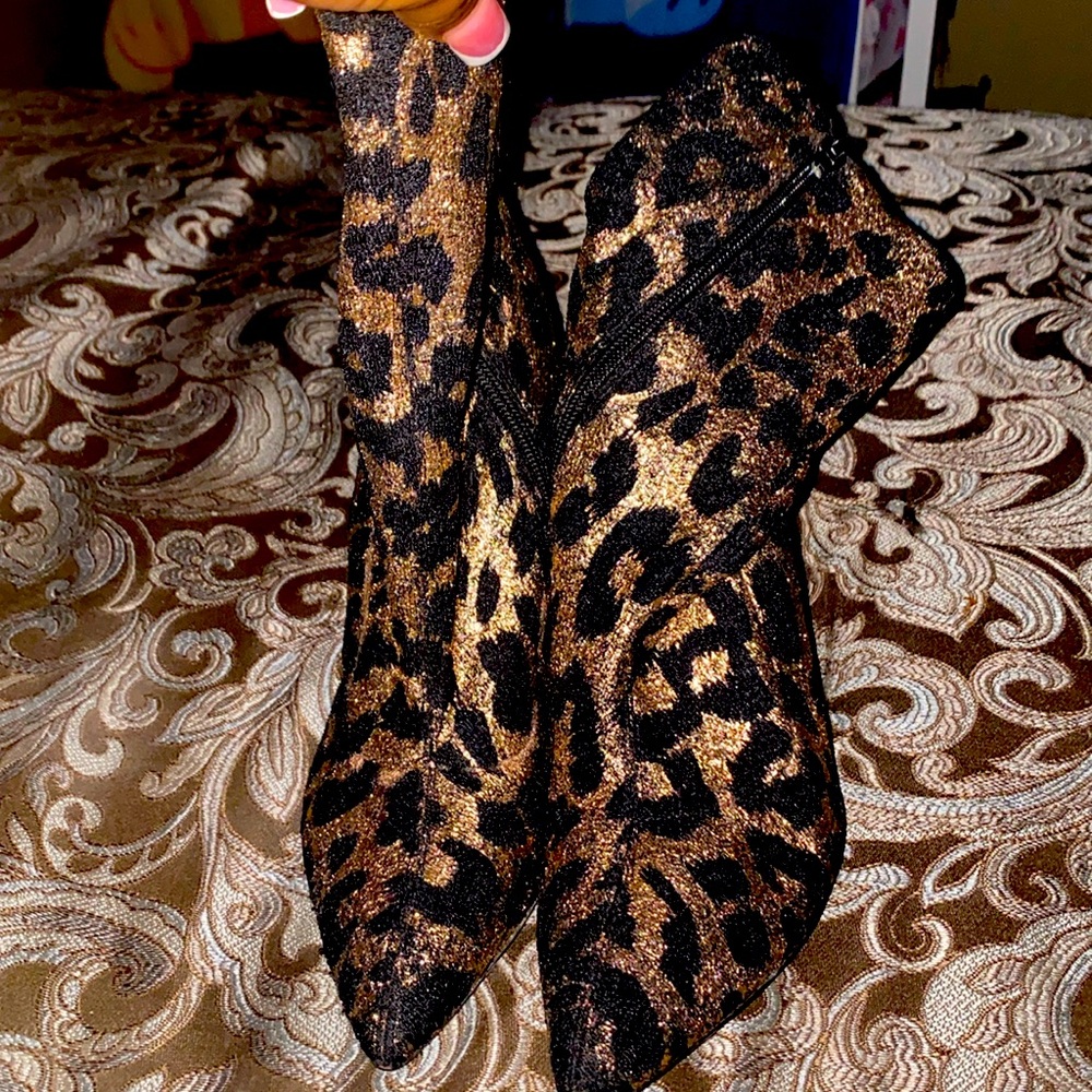 Heeled boots‼️